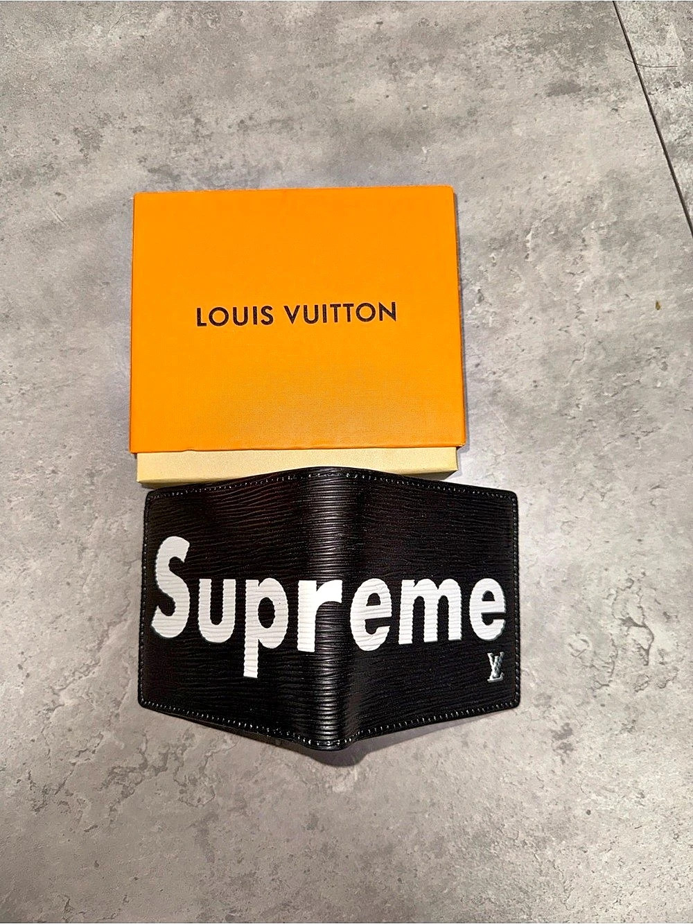 Louis Vuitton x Supreme Slender Wallet Epi Black & White